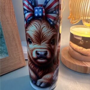 Highland Calf Tumbler with Patriotic Bow